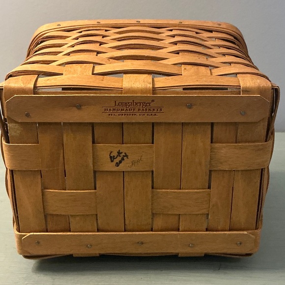 Longaberger 2004 TV Time Basket, Wrought Iron Stand, Protector, Wooden Dividers - Picture 7 of 16